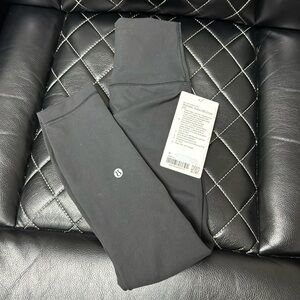 Lululemon Wunder Train HR Crop 23” Leggings